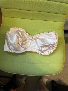 VTG EUC Warner's Shine On 36D Strapless Underwire Bandeau Bra Lightly Lined
